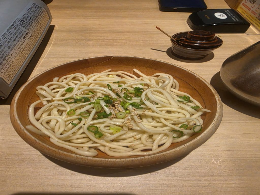 이치후지 텐진점의 모츠나베에 넣어먹는 생면